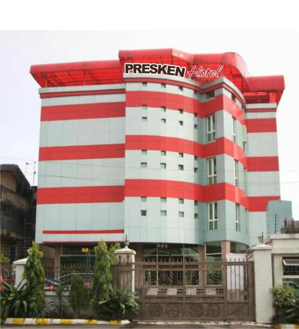 Presken Hotel At International Airport Road 이케야 외부 사진